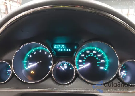 2017 Buick Enclave Convenience z USA, uszkodzony, nr VIN 5GAKRAKD7HJ111169